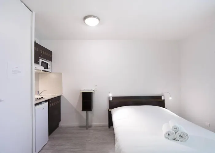 Avisseau - Calme Au Coeur Du Quartier Des Chartrons Appartement *